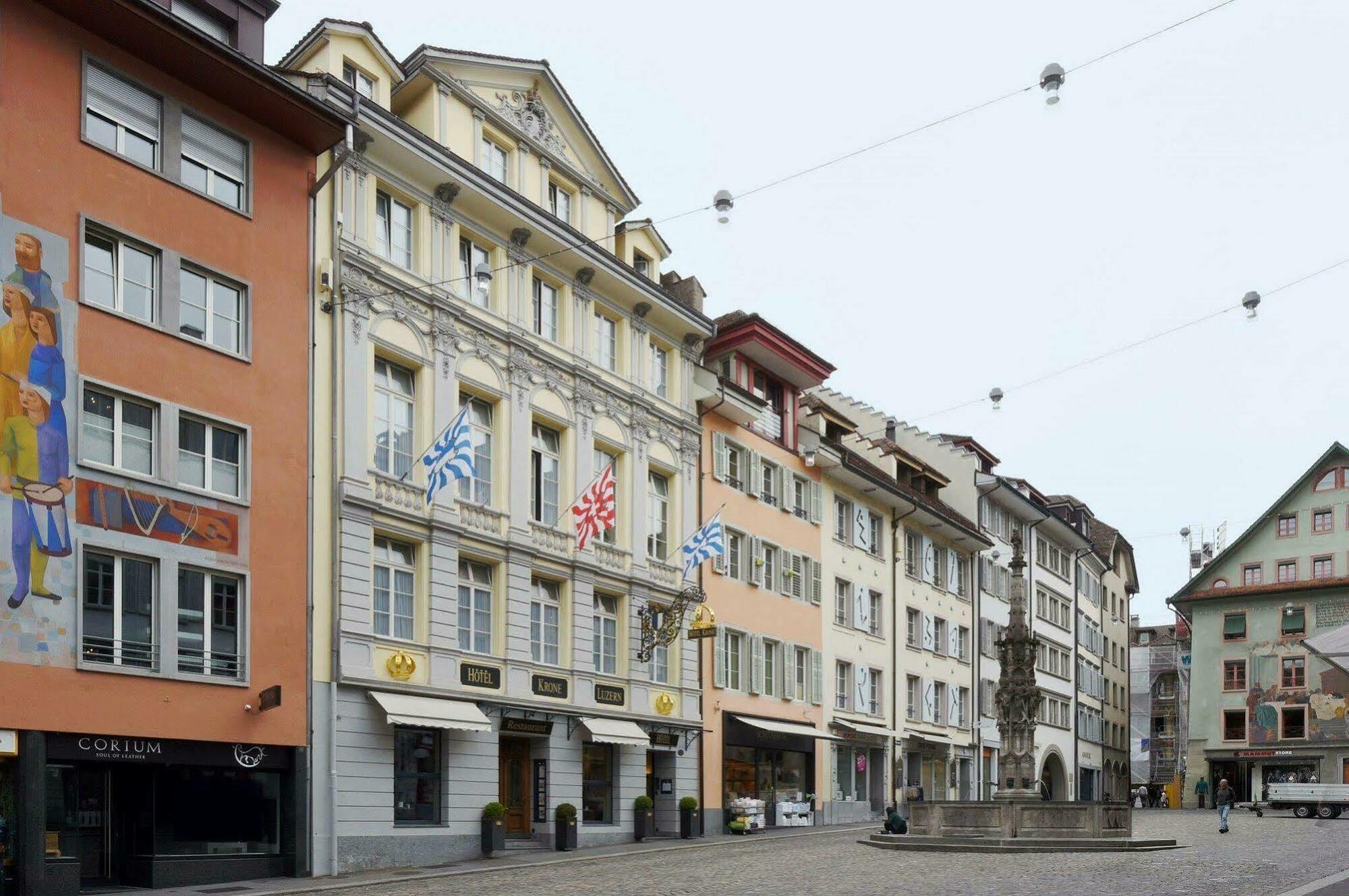 Altstadt Hotel Krone Luzern Exterior foto